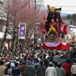 Onbashira Matsuri: An Exploration of the Thrilling Ceremony involving the Transportation of Massive Tree Trunks in the Mountains of Nagano